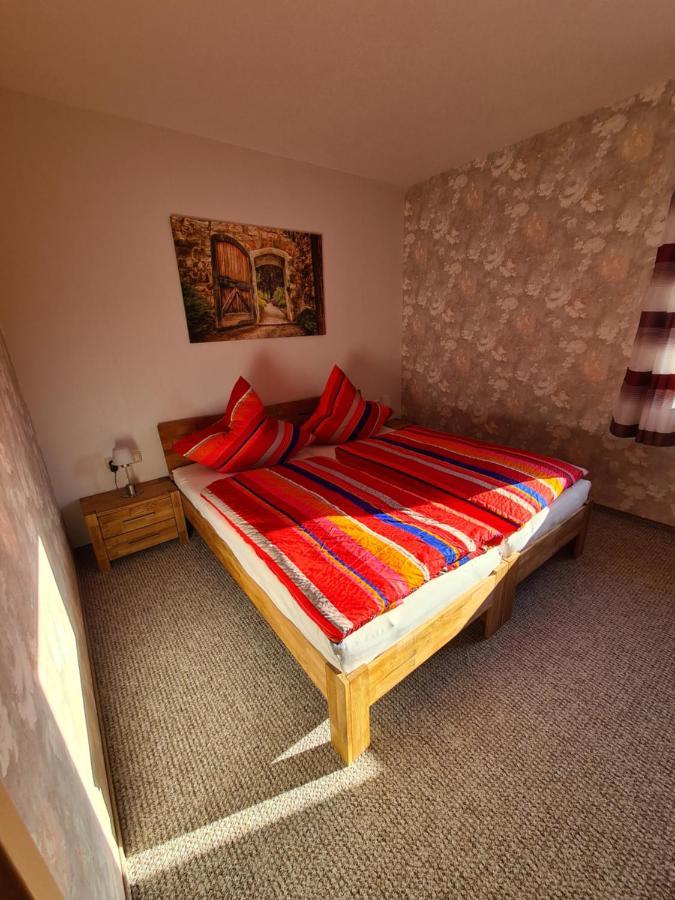Ferienwohnung Weber Нойштадт-ин-Захзен Экстерьер фото